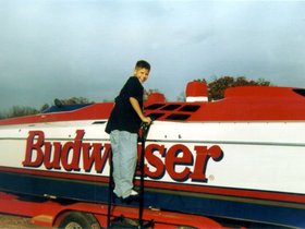 boatinga011.jpg